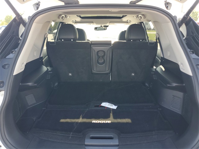2019 Nissan Rogue SL photo 6