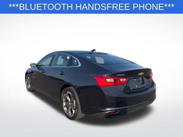 2023 Chevrolet Malibu 1LT photo 3