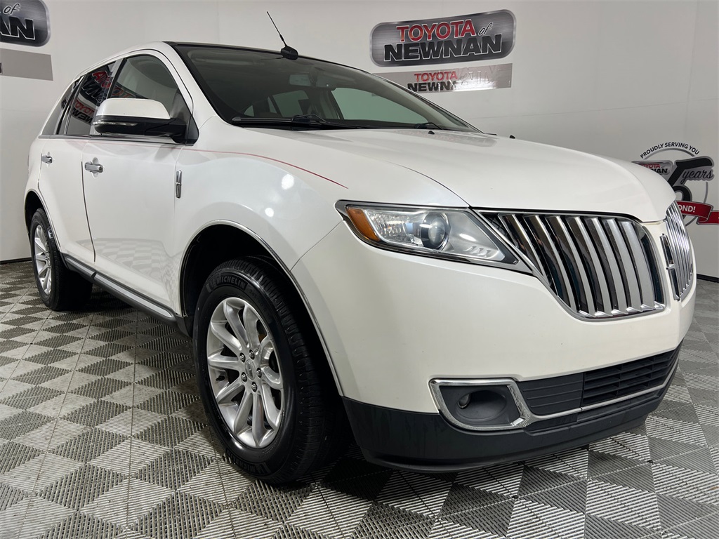 2014 Lincoln MKX Base