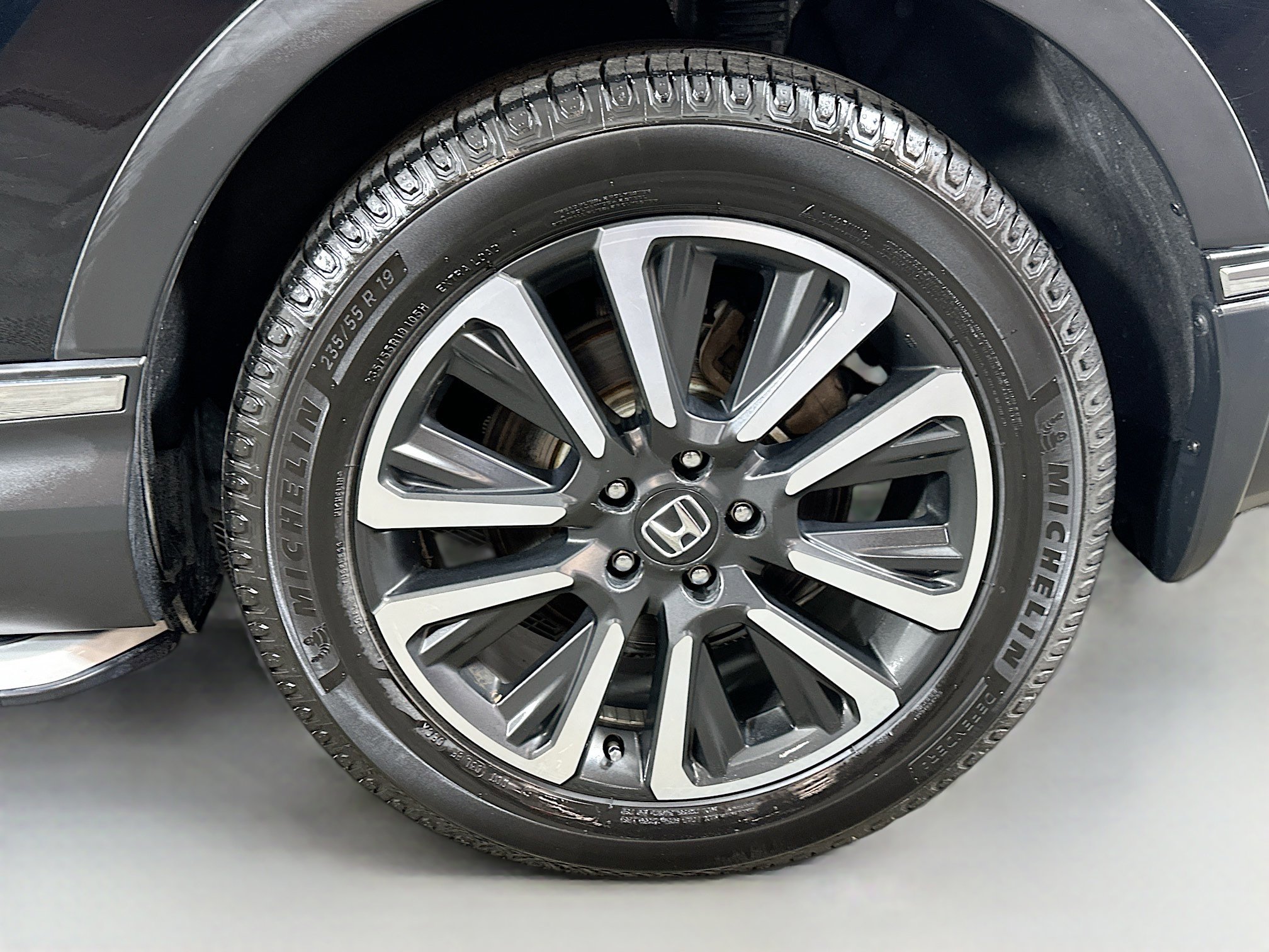 2018 Honda CR-V Touring photo 30