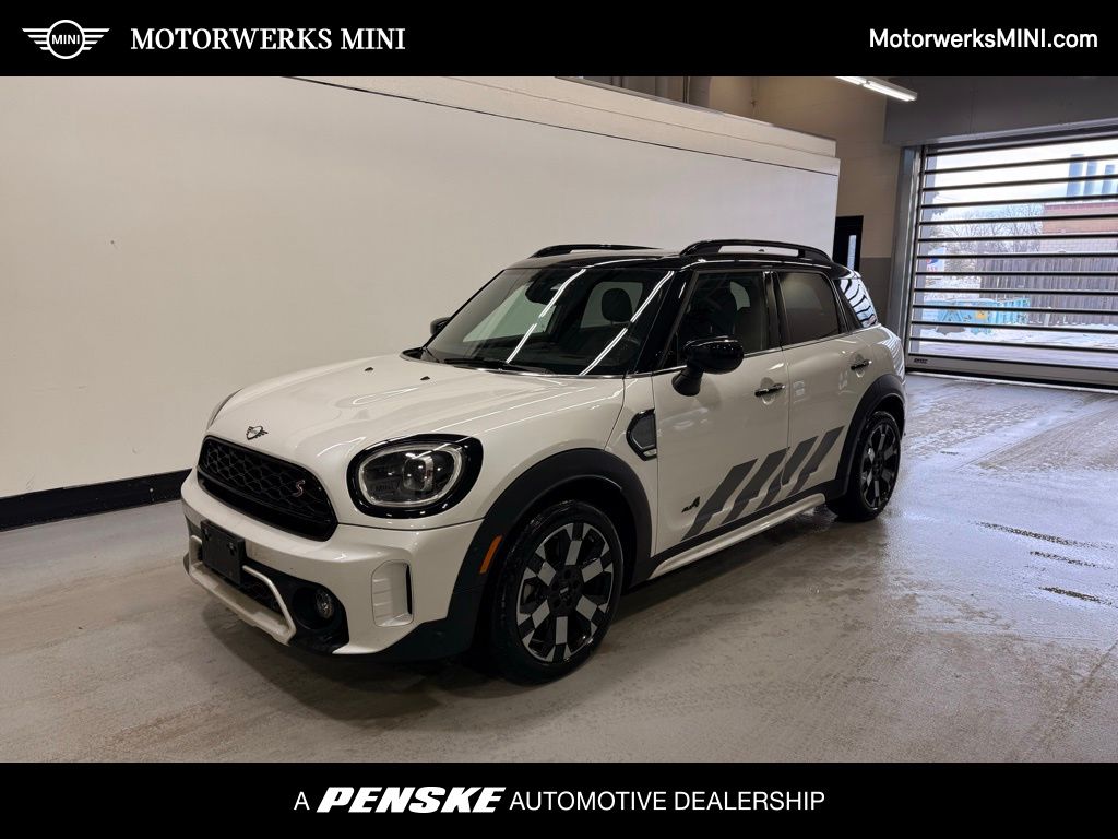 2023 MINI Countryman S's photo