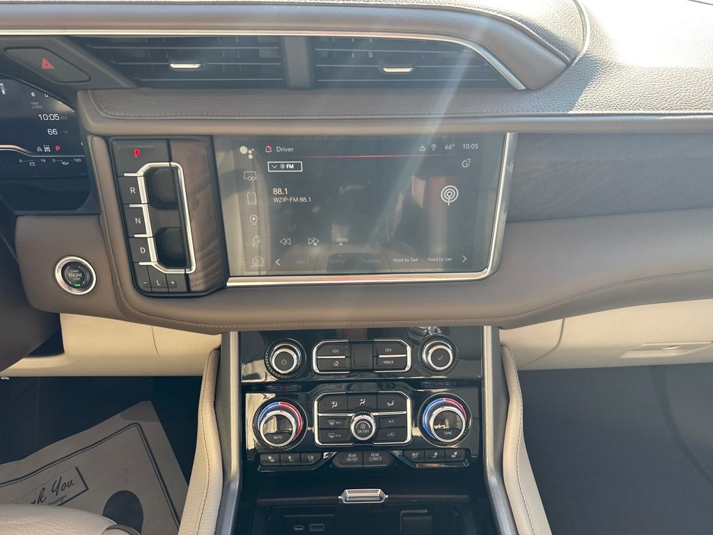 2022 Gmc Yukon Denali photo 23