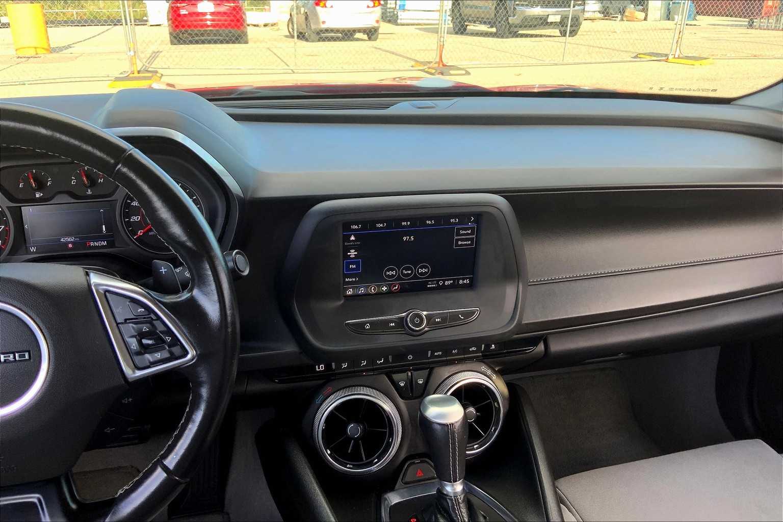 2023 Chevrolet Camaro 1LT photo 6