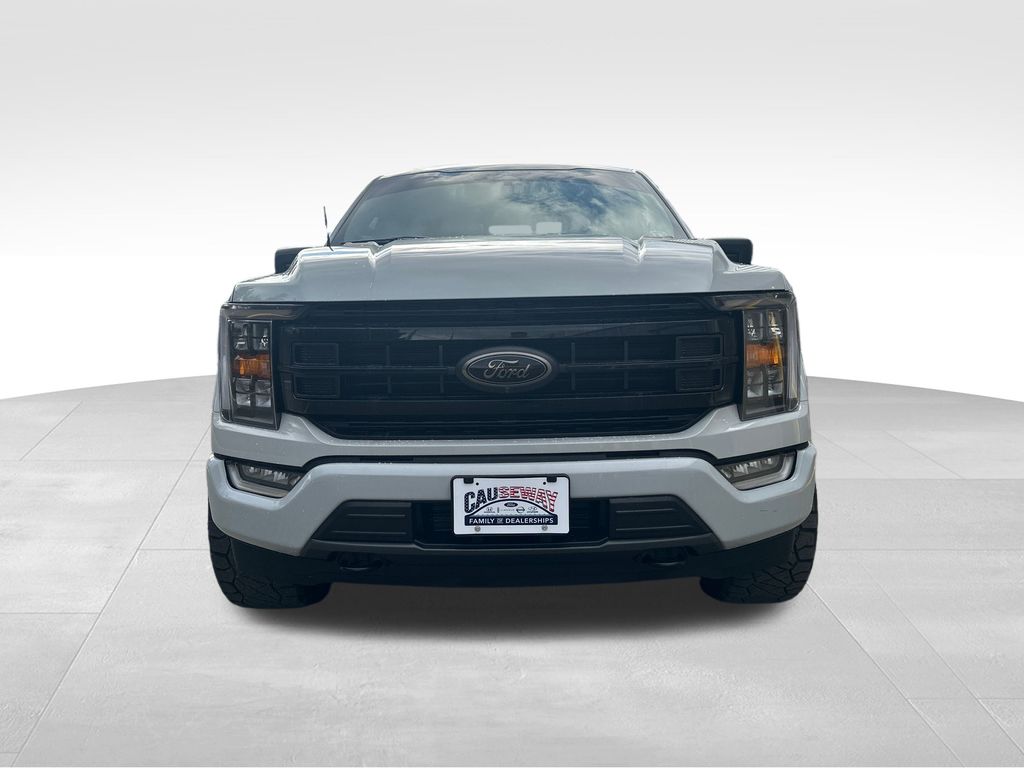 2023 Ford F-150 XLT photo 2