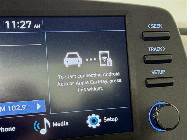 2025 Hyundai Elantra SEL Sport photo 17