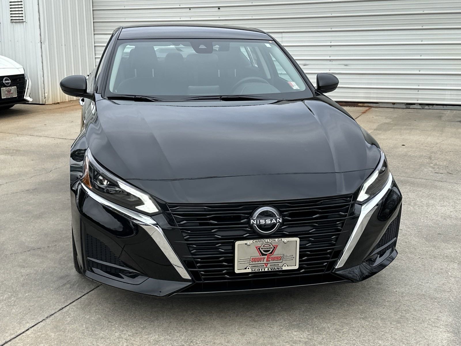2025 Nissan Altima S photo 2