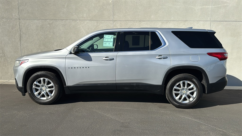 2018 Chevrolet Traverse LS photo 5