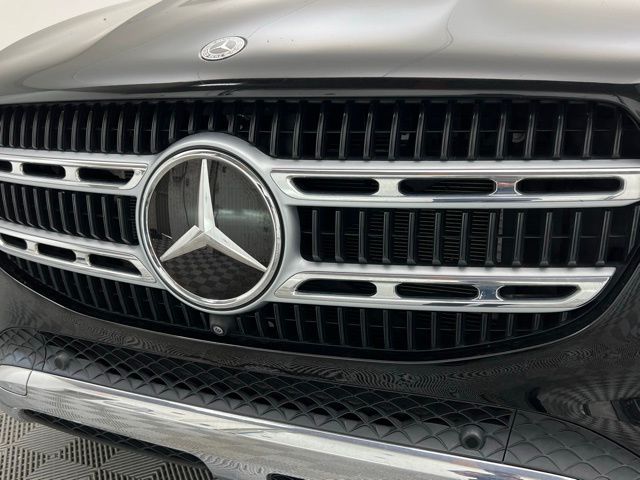 2024 Mercedes Benz GLE 350 4MATIC photo 4