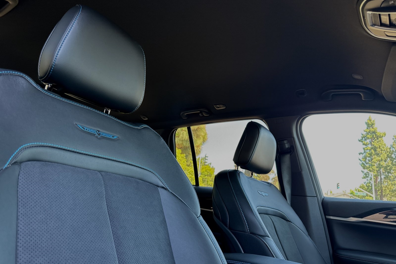 2023 Jeep Grand Cherokee Trailhawk 4xe photo 15