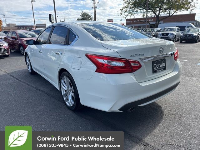 2017 Nissan Altima 2.5 S photo 5