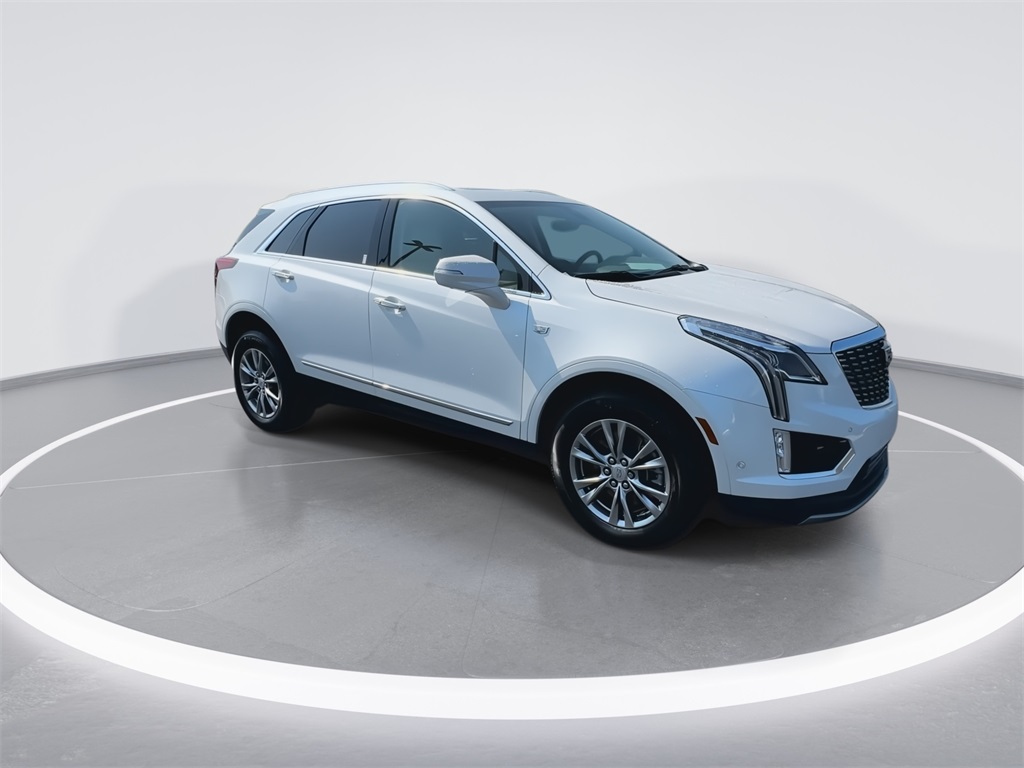 2021 Cadillac XT5 Premium Luxury photo 2