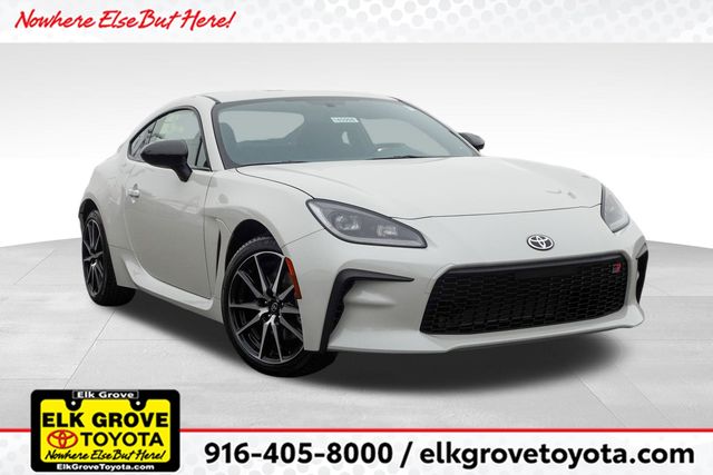 2026 Toyota GR86 Base's photo