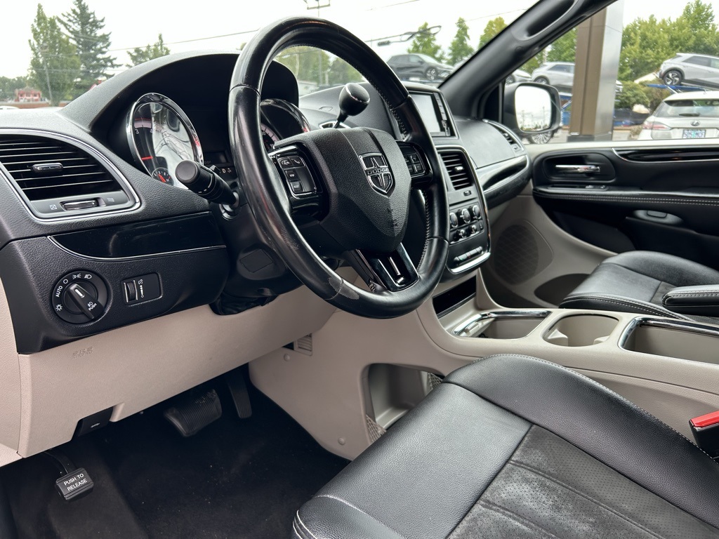 2019 Dodge Grand Caravan SXT photo 12
