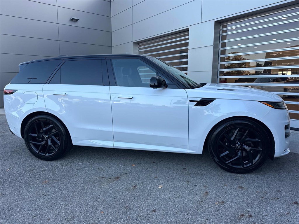 2024 Land Rover Range Rover Sport P400 Dynamic SE photo 7