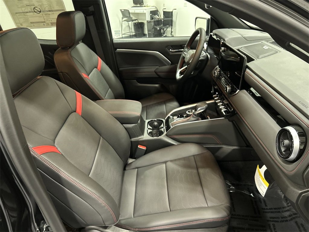 2026 Chevrolet Colorado Z71 photo 25