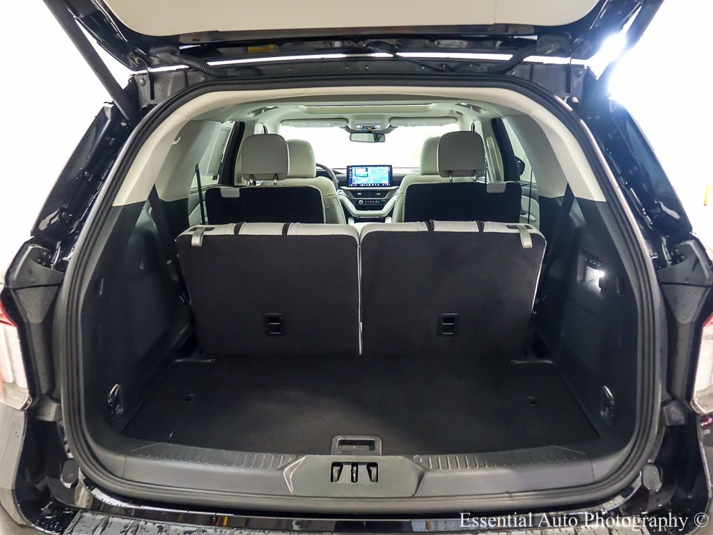 2025 FORD EXPLORER - Image 24