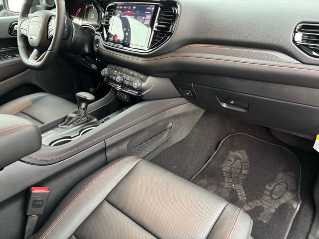 2025 Dodge Durango R/T Plus photo 22
