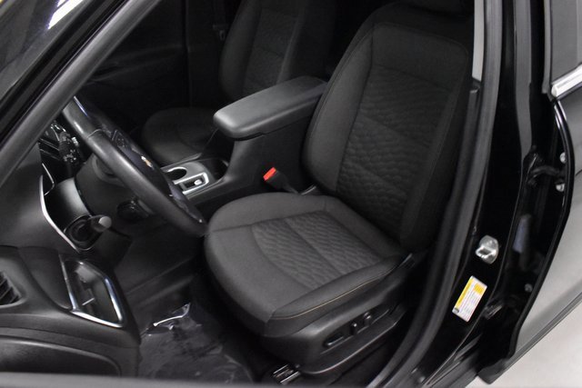 2020 Chevrolet Equinox LT photo 11