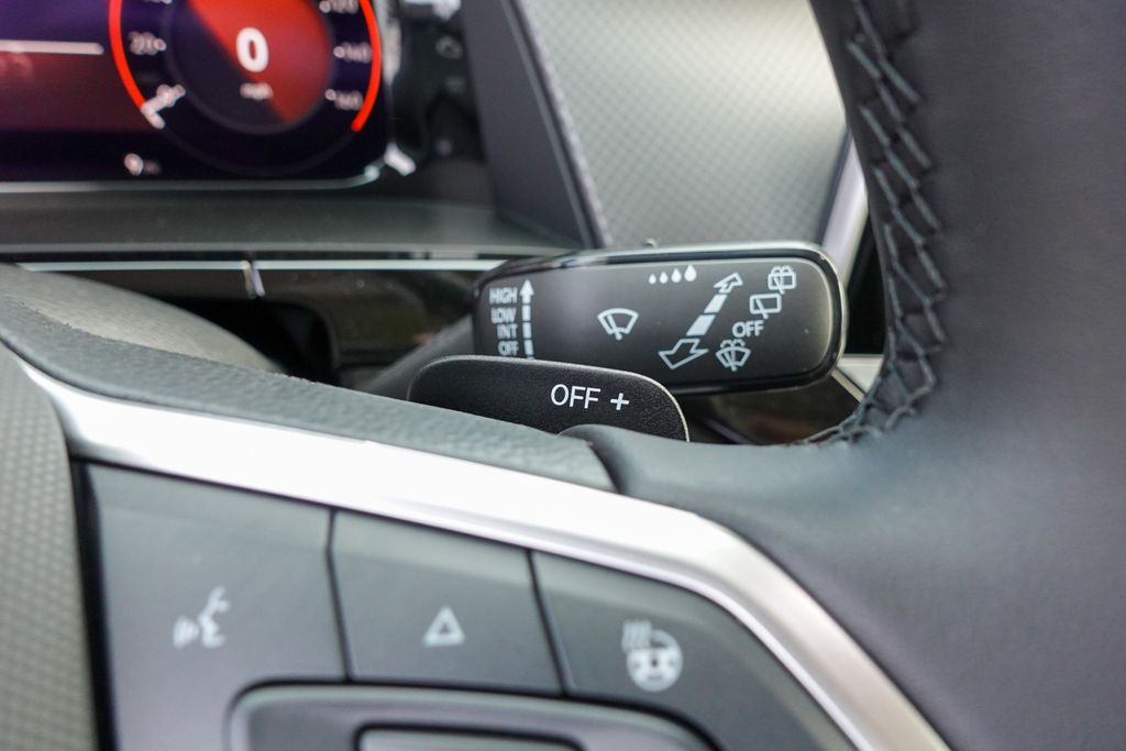 2026 Volkswagen Atlas Peak Edition SE photo 16