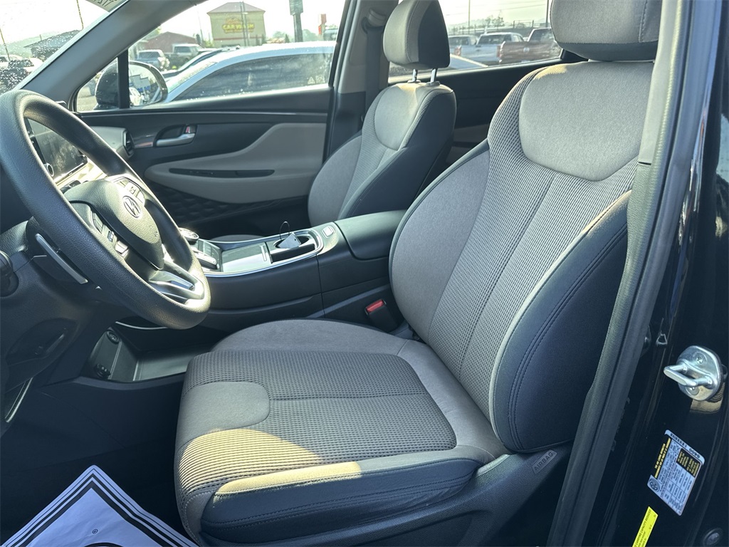 2022 Hyundai Santa Fe SEL photo 16