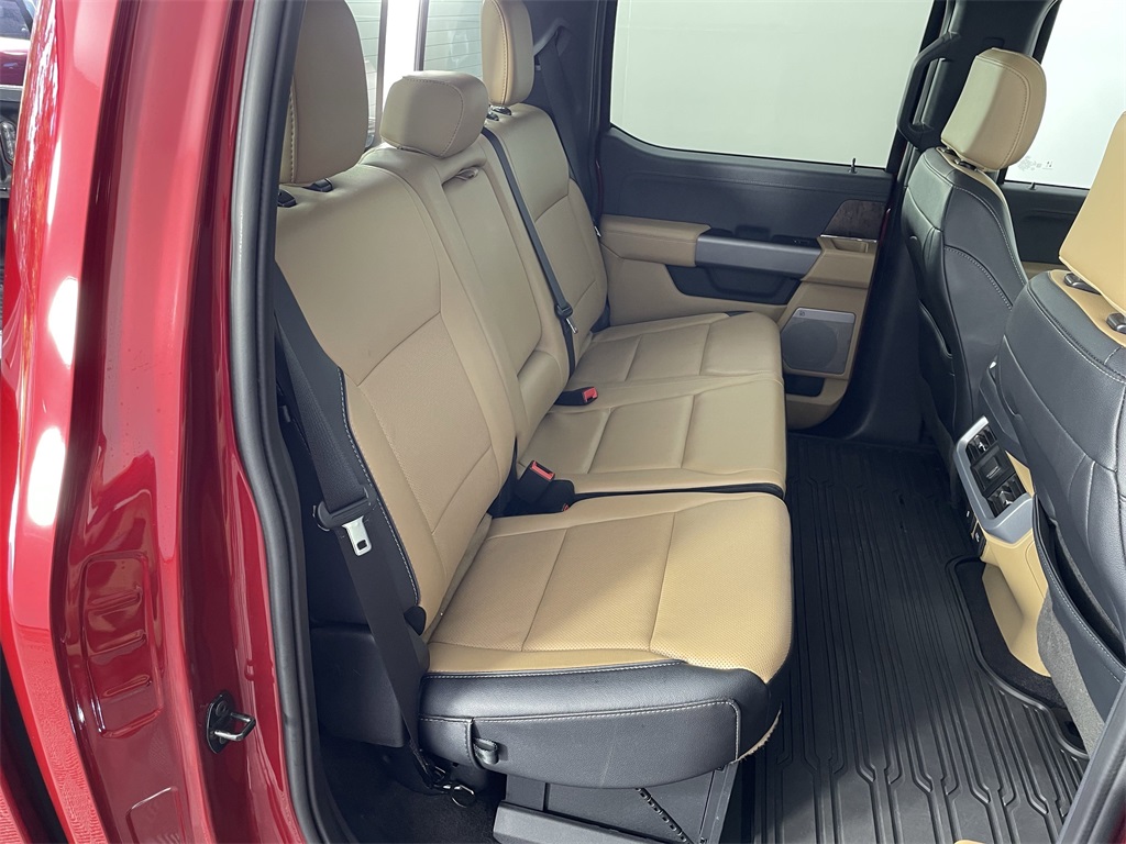 2023 Ford F-150 Lariat photo 37