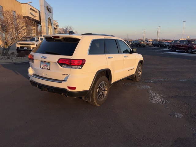 Used 2021 Jeep Grand Cherokee Limited with VIN 1C4RJFBGXMC674890 for sale in Luverne, Minnesota
