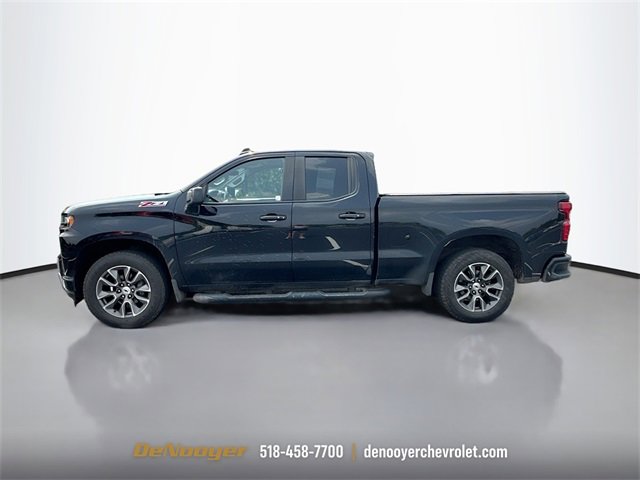 2019 Chevrolet Silverado 1500 RST photo 2