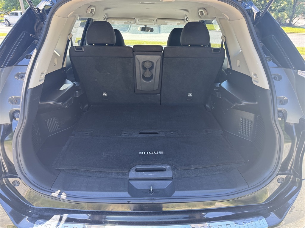 2015 Nissan Rogue S photo 8