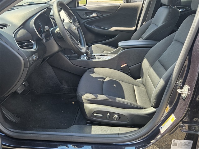 2023 Chevrolet Malibu 1LT photo 11