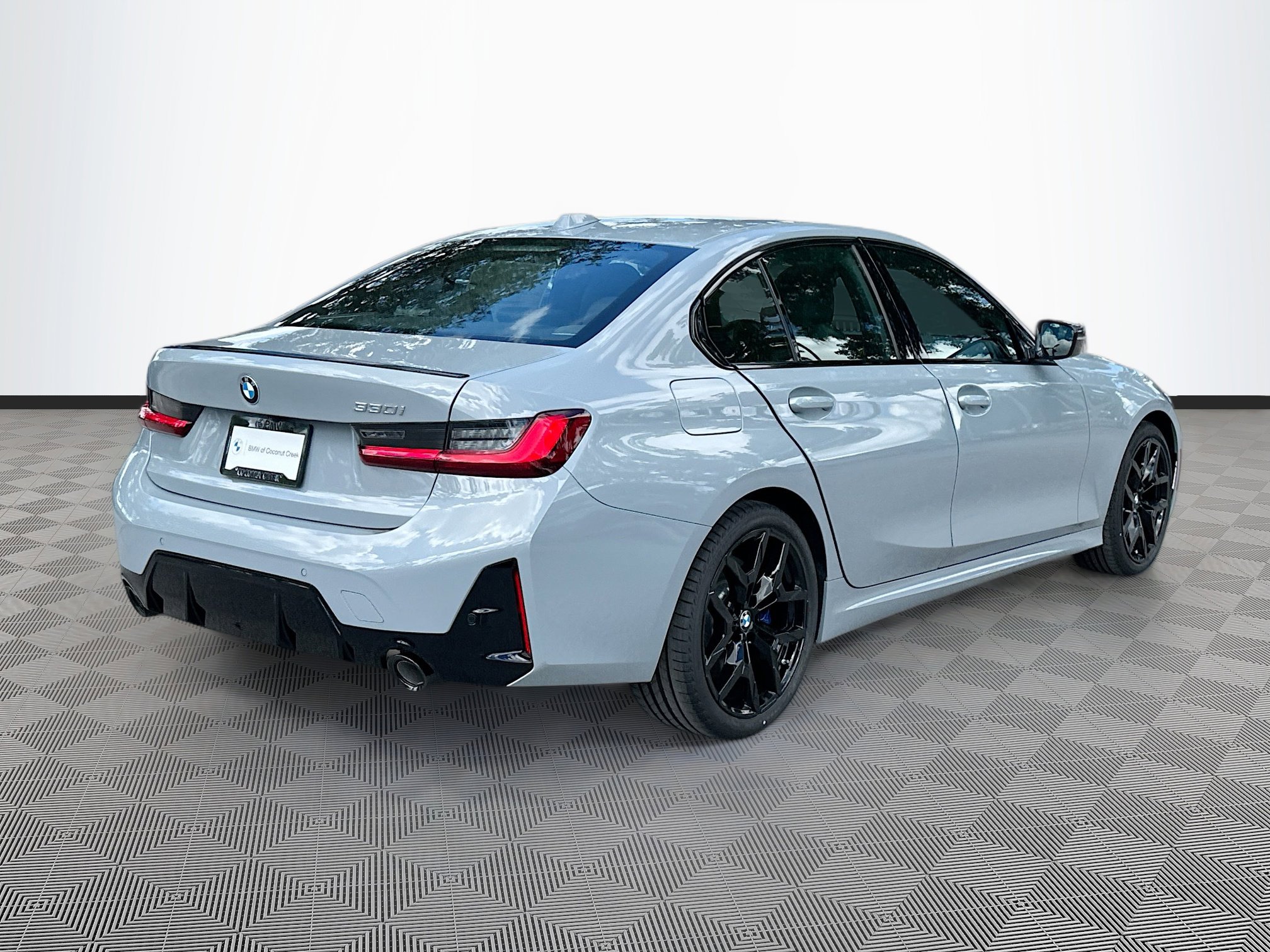 2026 Bmw 330i photo 7