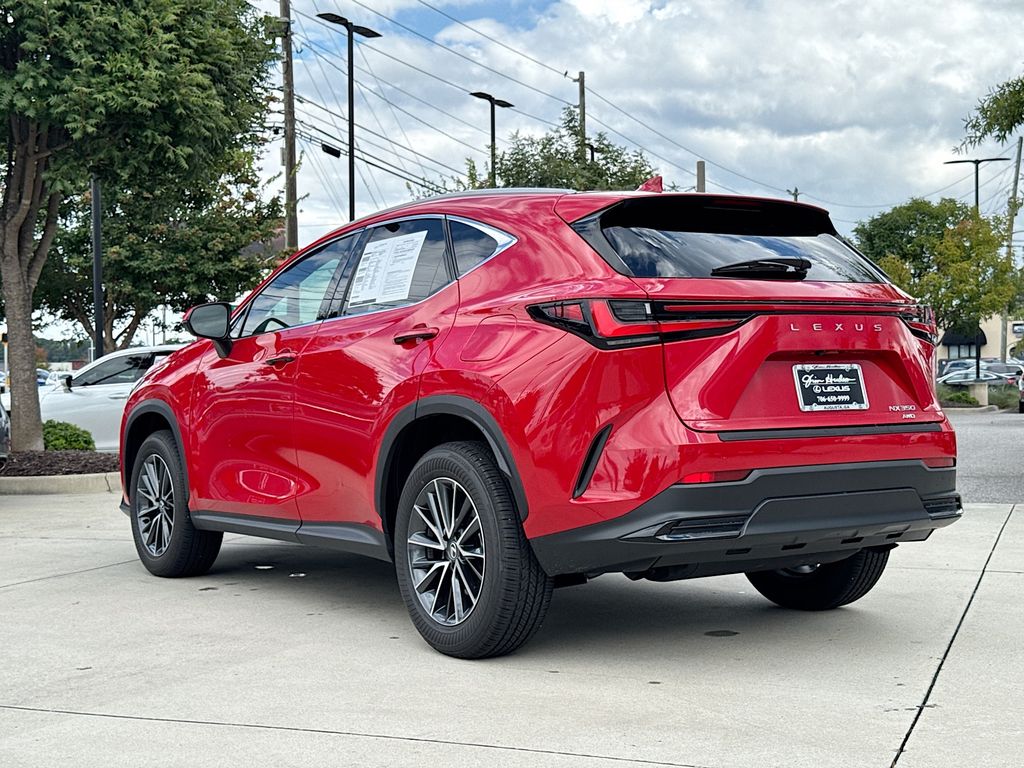 2025 Lexus NX 350 Luxury photo 4