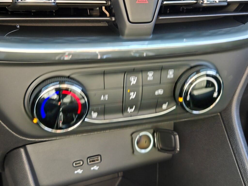2026 Buick Encore GX Preferred photo 21