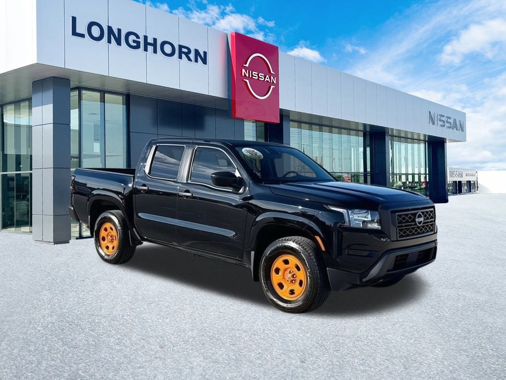 2024 Nissan Frontier S's photo