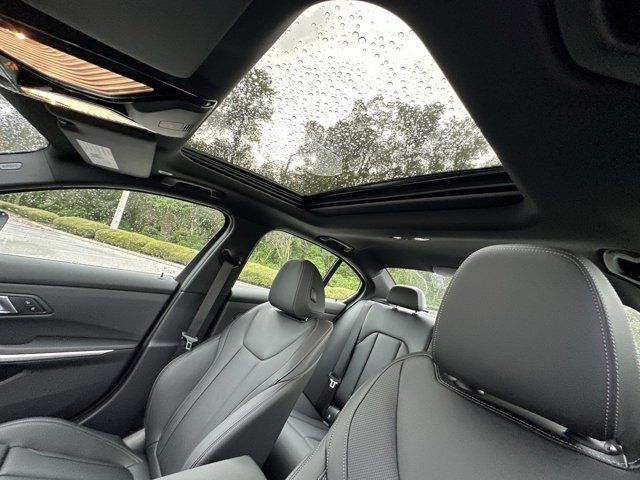 2025 Bmw 330i photo 25