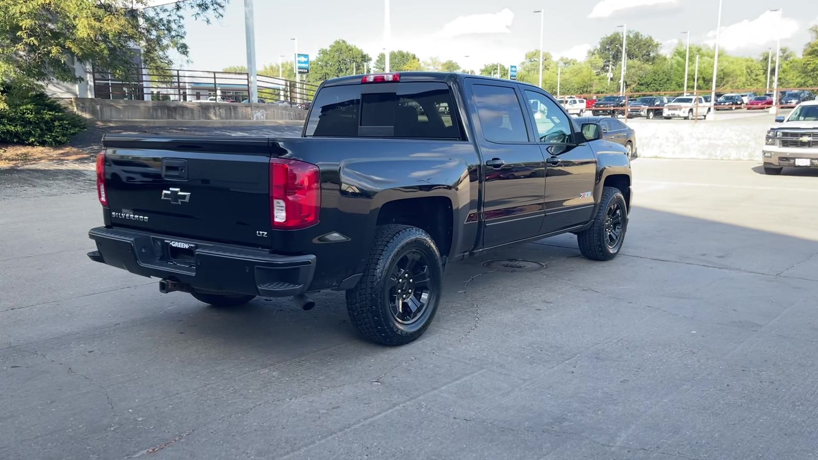 2017 Chevrolet Silverado 1500 LTZ photo 23