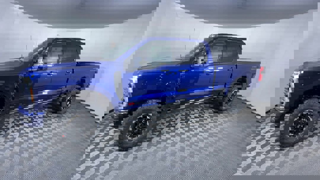 2026 Ford F-350 Platinum photo 4