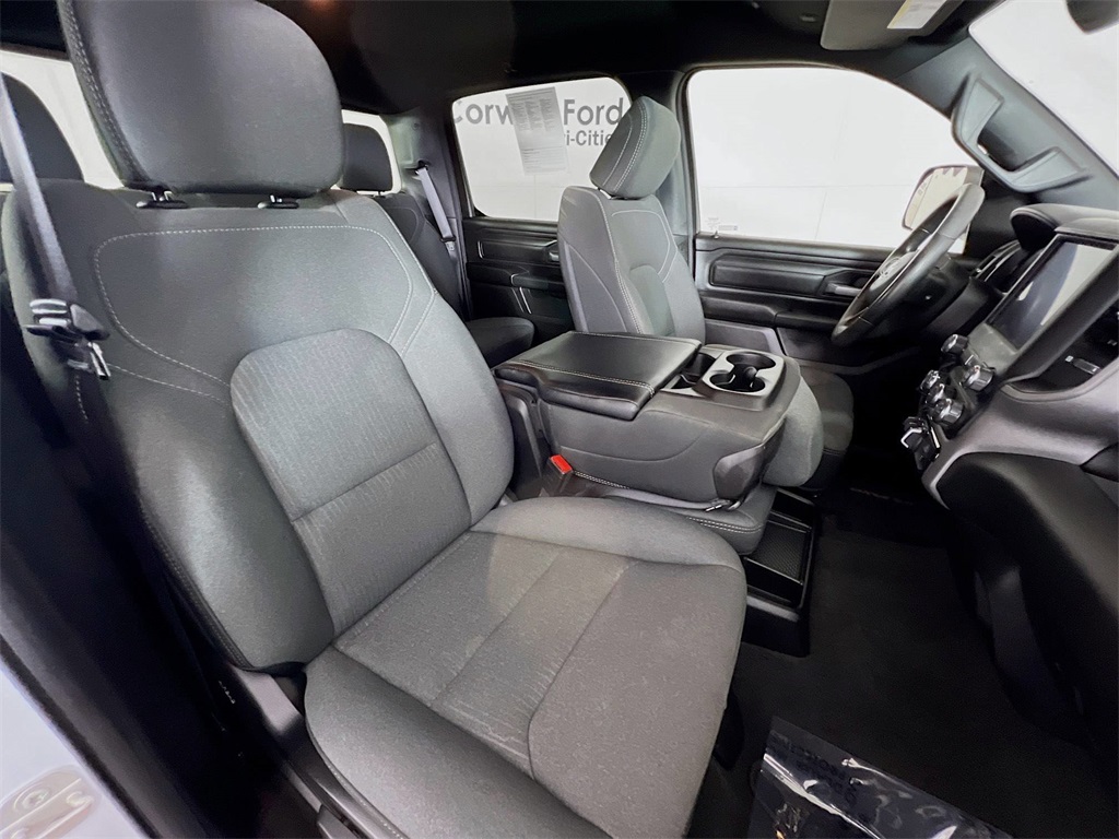 2024 Ram 1500 Tradesman photo 17