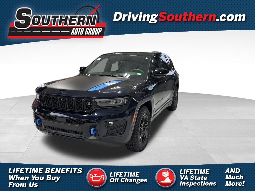 2024 Jeep Grand Cherokee Trailhawk 4xe's photo