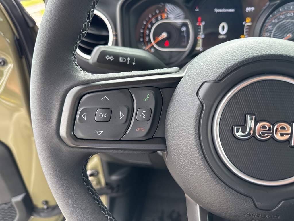 2025 Jeep Gladiator Sport photo 51