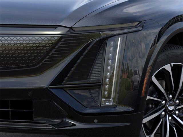 2026 Cadillac Lyriq Sport photo 10