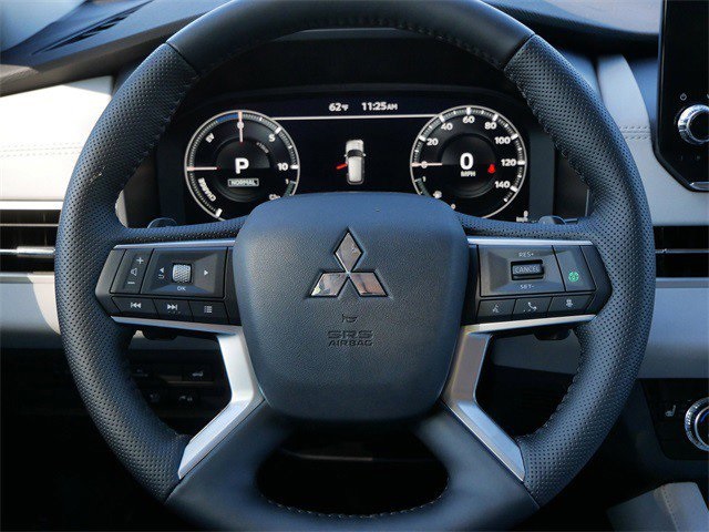 2025 Mitsubishi Outlander PHEV SEL photo 8