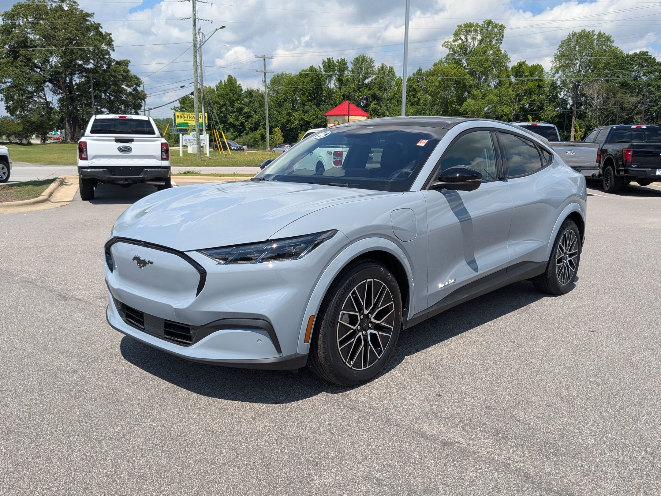 2025 Ford Mustang Mach-E Premium RWD's photo
