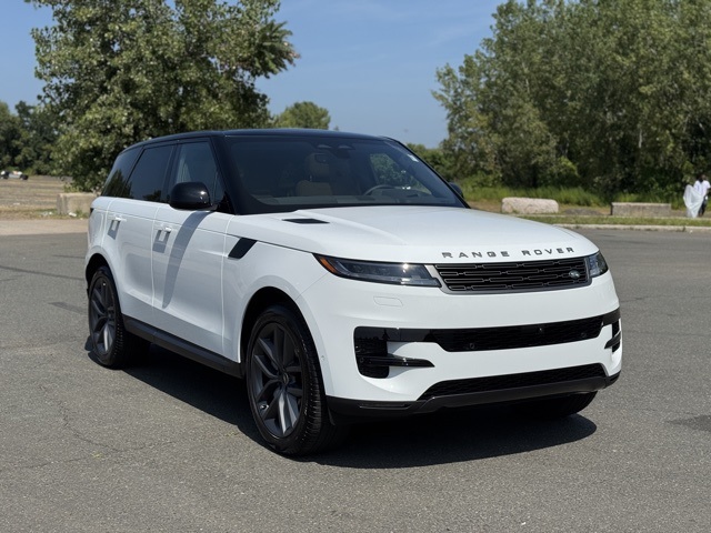 2025 Land Rover Range Rover Sport SE photo 7