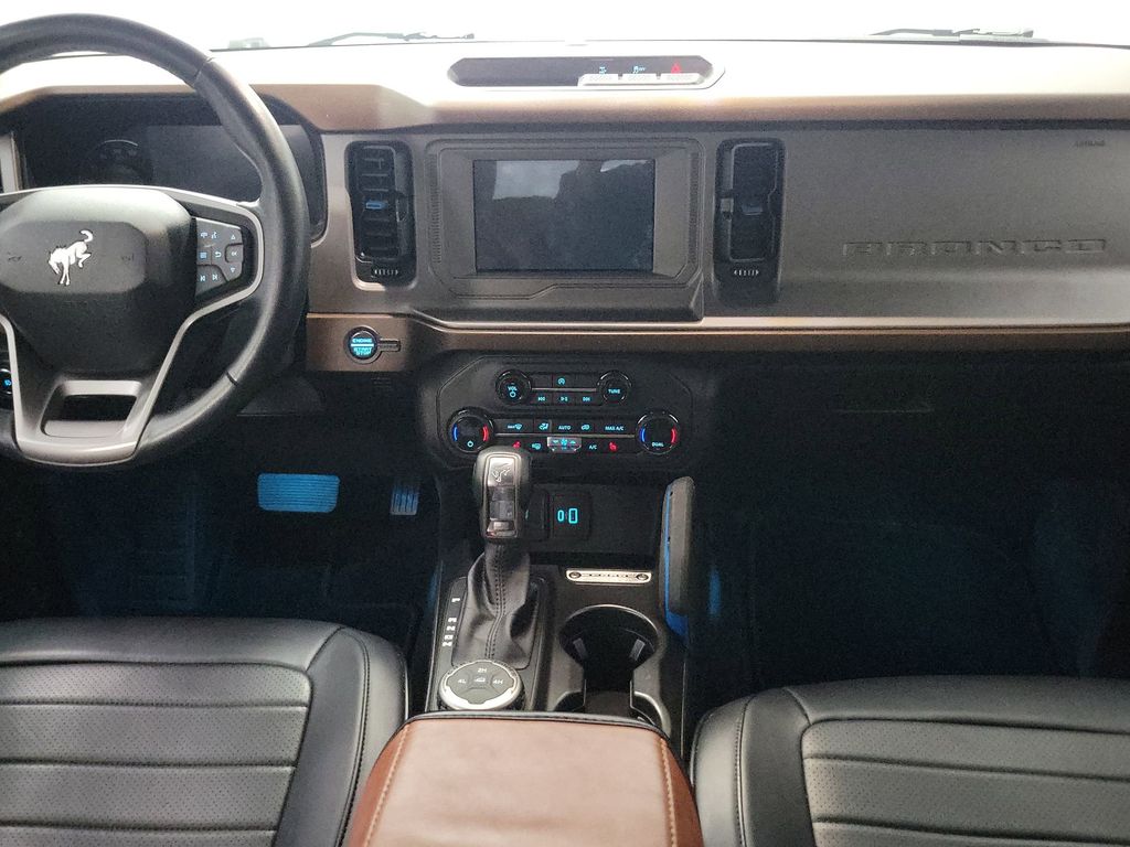 2023 Ford Bronco Outer Banks photo 19