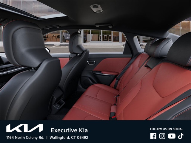 2025 Kia K4 GT-Line photo 14