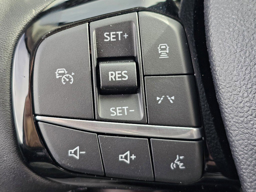 2025 Ford Escape Plug-In Hybrid photo 29
