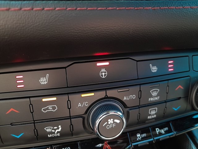 2021 Dodge Durango R/T photo 24