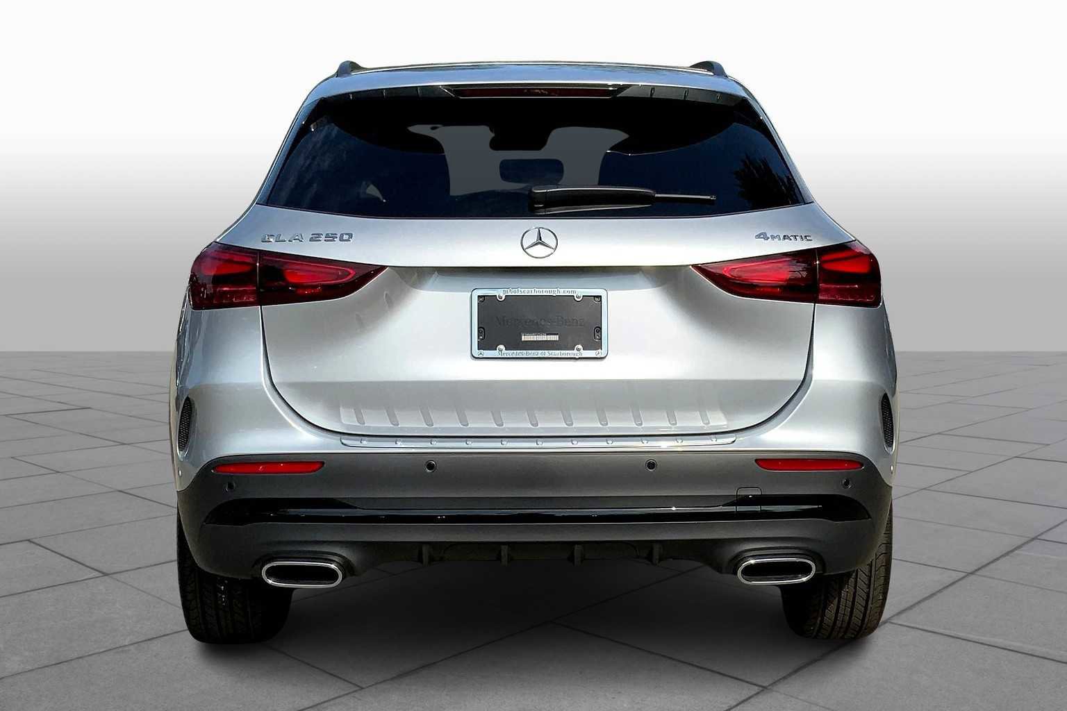 2026 Mercedes Benz GLA 250 4MATIC photo 4