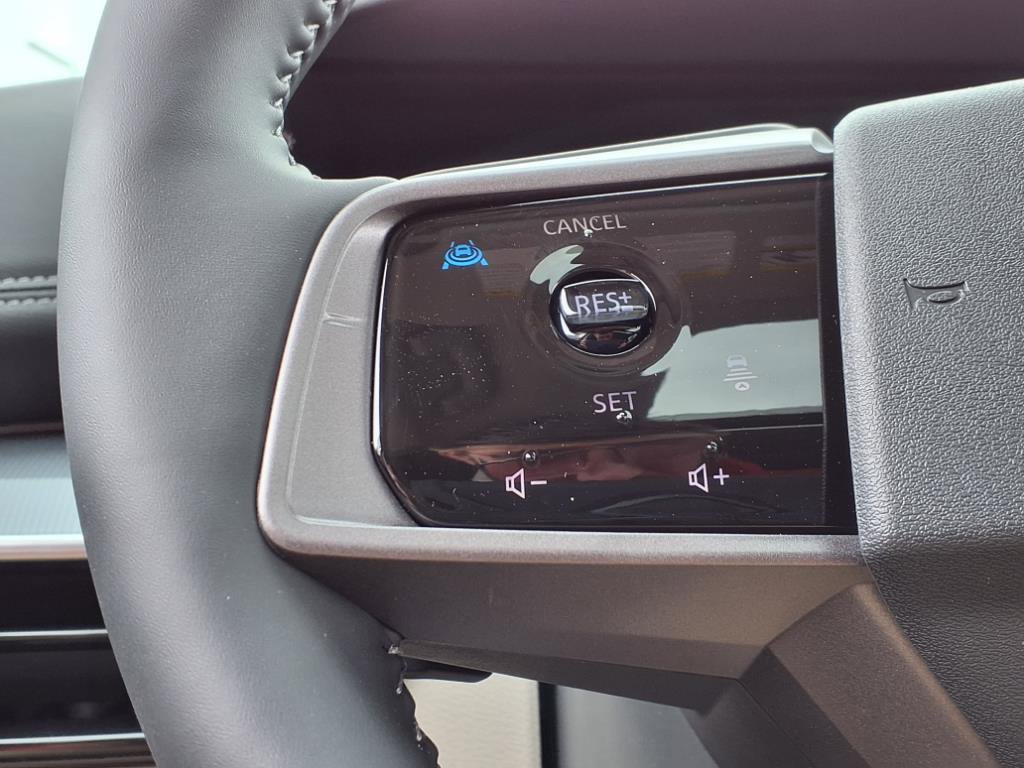 2025 Nissan Murano SL photo 16