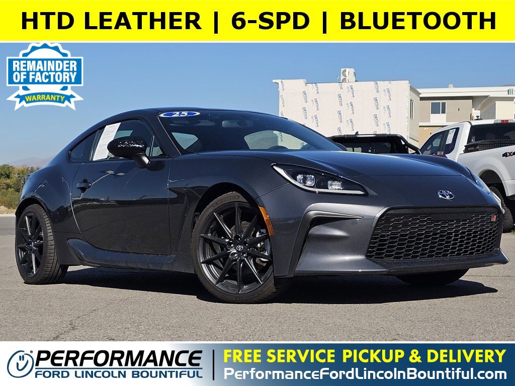 2025 Toyota GR86 Premium's photo